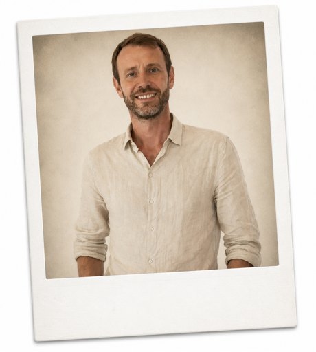Chris Matthews, Consultant Ophthalmologist